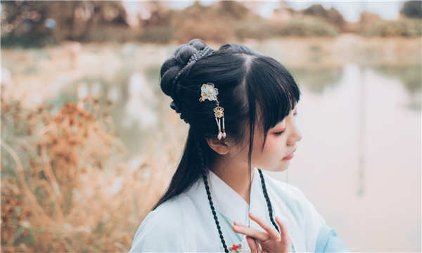 个旧试管助孕生子多少钱？了解真实费用让你更安心